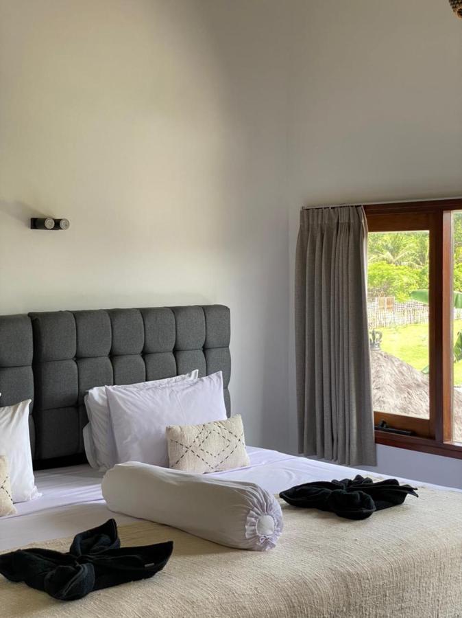Baha Baha Villas West Sumbawa Yoyos - Free Yoga Class, Gym Daily Included For Guest - Fast Wifi Starlink Sekongkang Kültér fotó