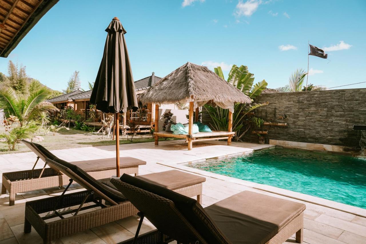 Baha Baha Villas West Sumbawa Yoyos - Free Yoga Class, Gym Daily Included For Guest - Fast Wifi Starlink Sekongkang Kültér fotó