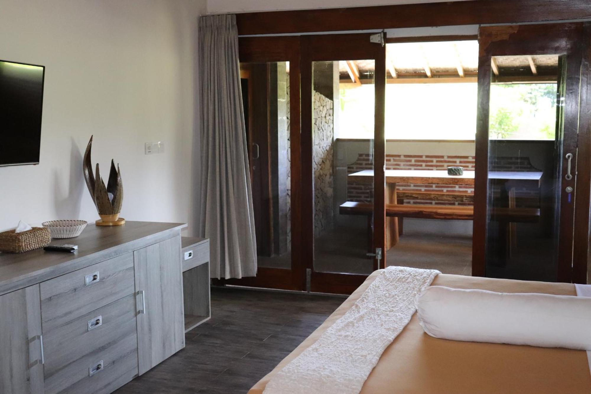 Baha Baha Villas West Sumbawa Yoyos - Free Yoga Class, Gym Daily Included For Guest - Fast Wifi Starlink Sekongkang Kültér fotó