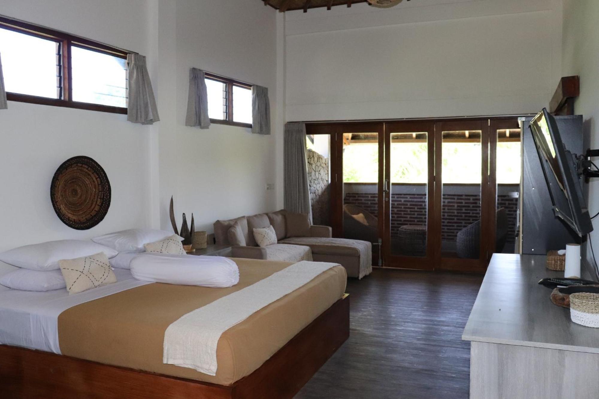 Baha Baha Villas West Sumbawa Yoyos - Free Yoga Class, Gym Daily Included For Guest - Fast Wifi Starlink Sekongkang Kültér fotó