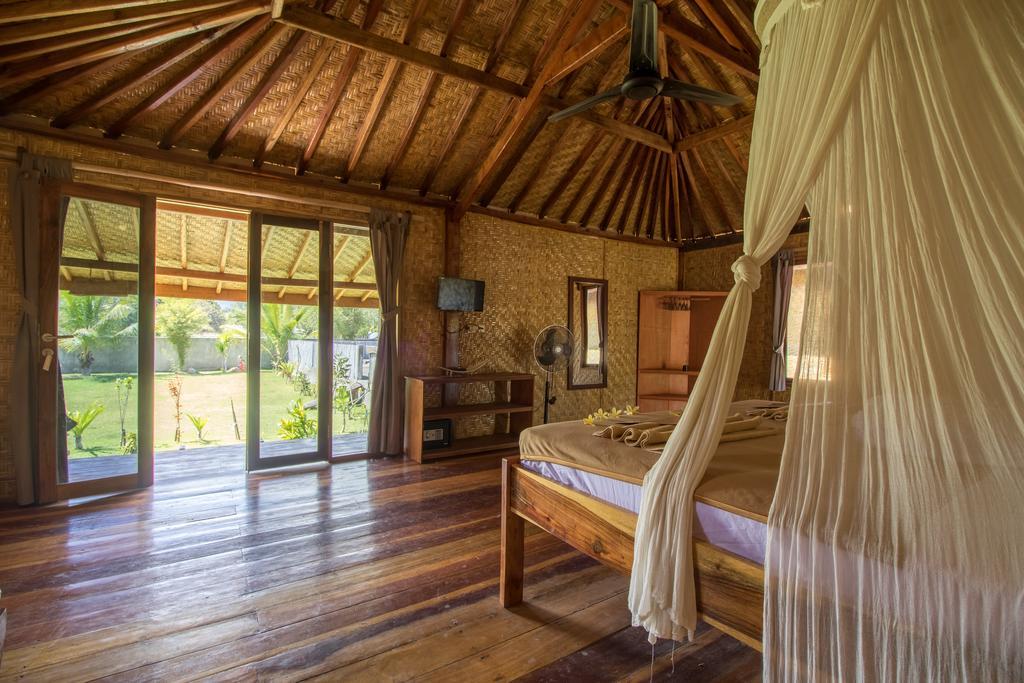 Baha Baha Villas West Sumbawa Yoyos - Free Yoga Class, Gym Daily Included For Guest - Fast Wifi Starlink Sekongkang Kültér fotó