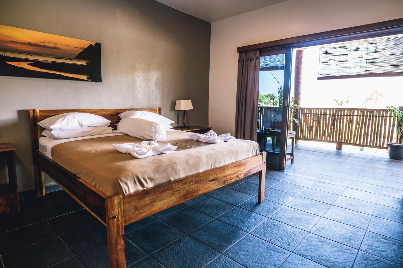 Baha Baha Villas West Sumbawa Yoyos - Free Yoga Class, Gym Daily Included For Guest - Fast Wifi Starlink Sekongkang Kültér fotó
