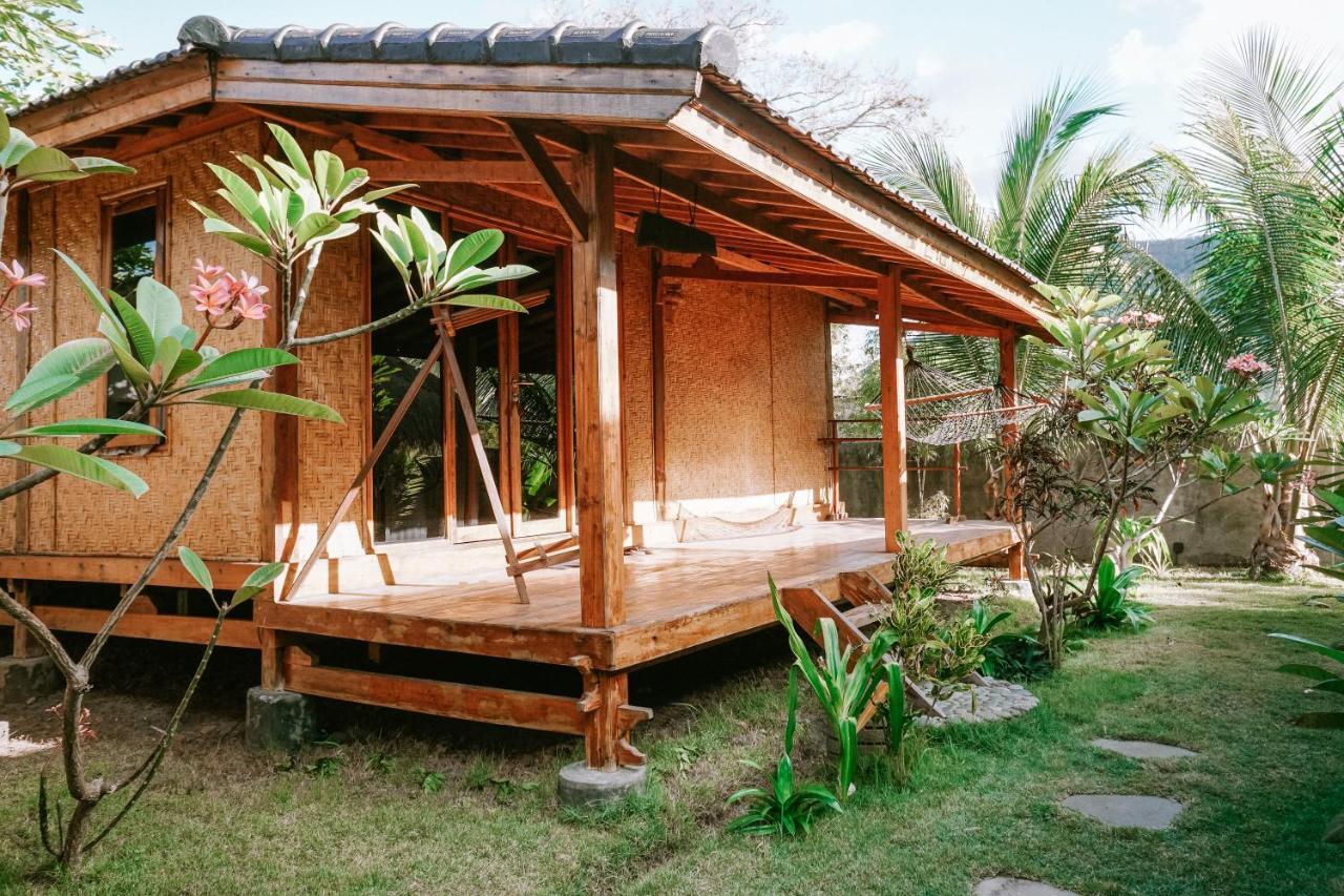 Baha Baha Villas West Sumbawa Yoyos - Free Yoga Class, Gym Daily Included For Guest - Fast Wifi Starlink Sekongkang Kültér fotó