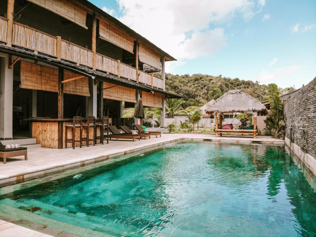 Baha Baha Villas West Sumbawa Yoyos - Free Yoga Class, Gym Daily Included For Guest - Fast Wifi Starlink Sekongkang Kültér fotó